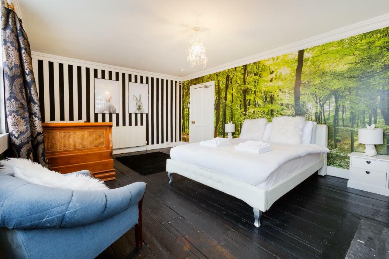 The Wonderland Townhouse - Alice In Wonderland 7Bdr Home Бат Экстерьер фото